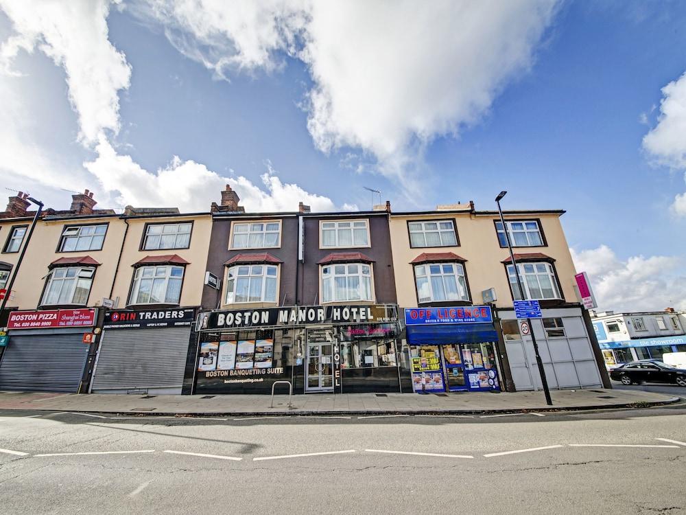 Oyo Bostons Manor Hotel, Hanwell London Greenford  Esterno foto