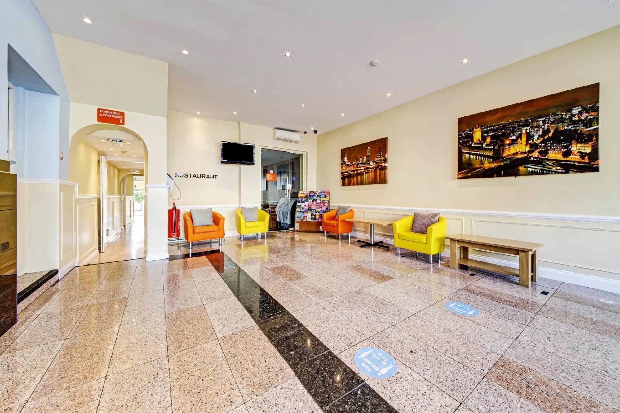 Oyo Bostons Manor Hotel, Hanwell London Greenford  Esterno foto