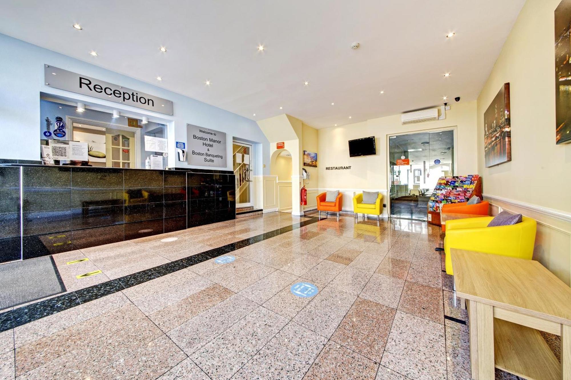 Oyo Bostons Manor Hotel, Hanwell London Greenford  Esterno foto