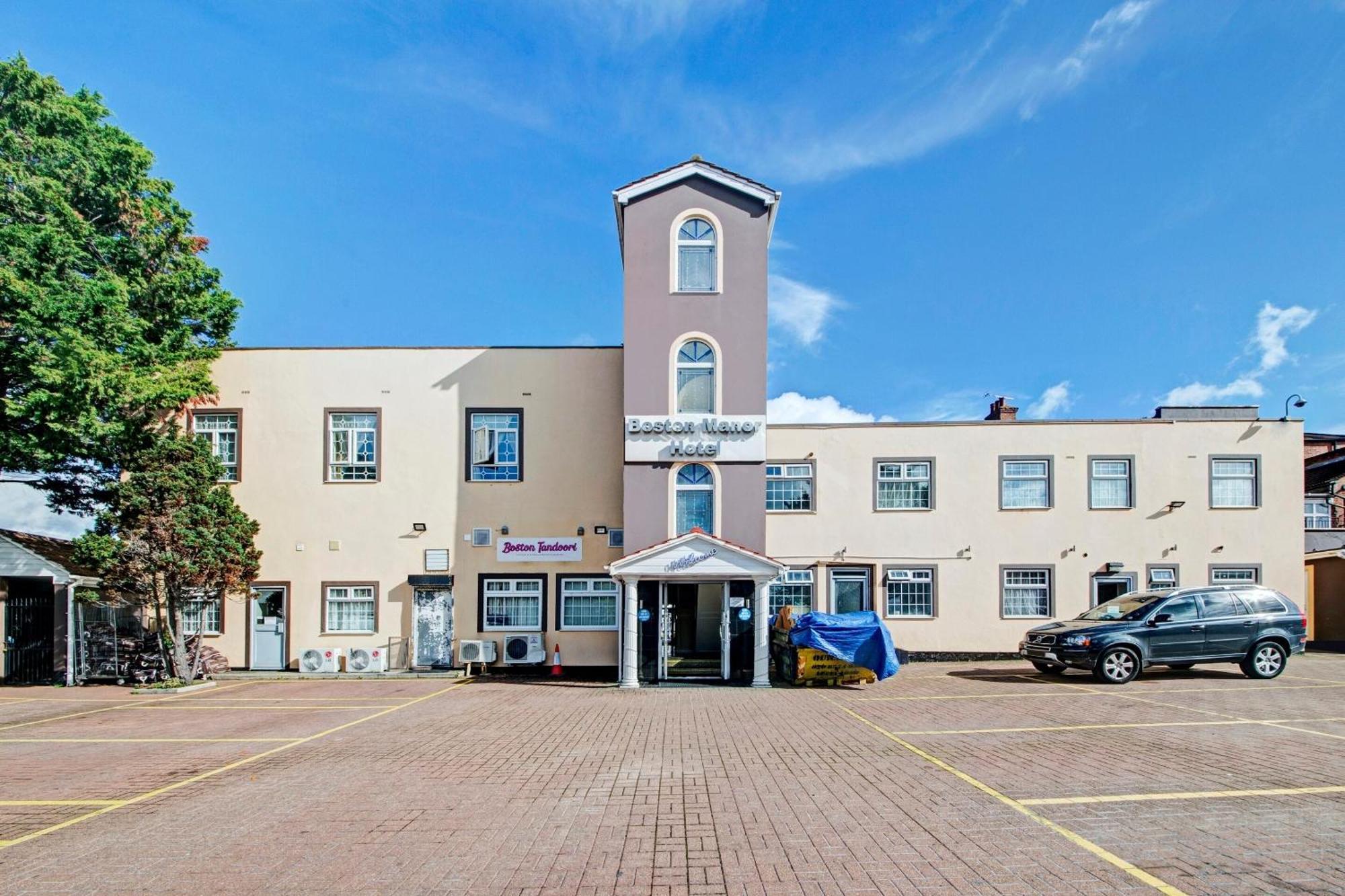 Oyo Bostons Manor Hotel, Hanwell London Greenford  Esterno foto